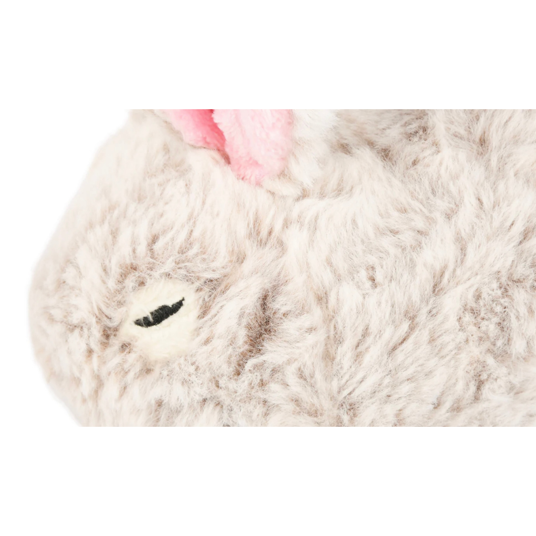 PLAY Baxter the Bunny