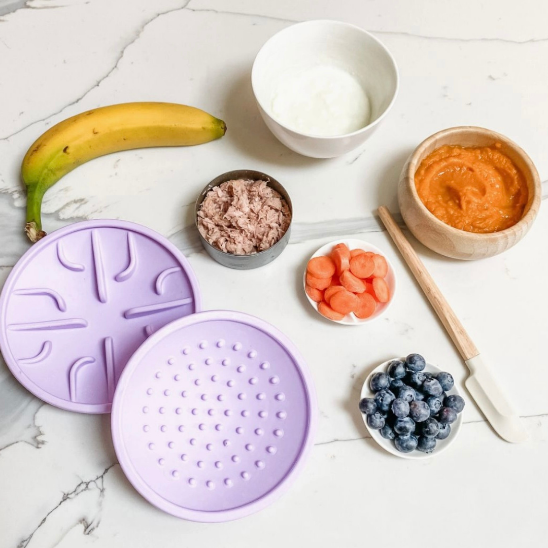 Awoo Flying Saucer | Silicone Puzzle + Slow Feeder + Lick Mat