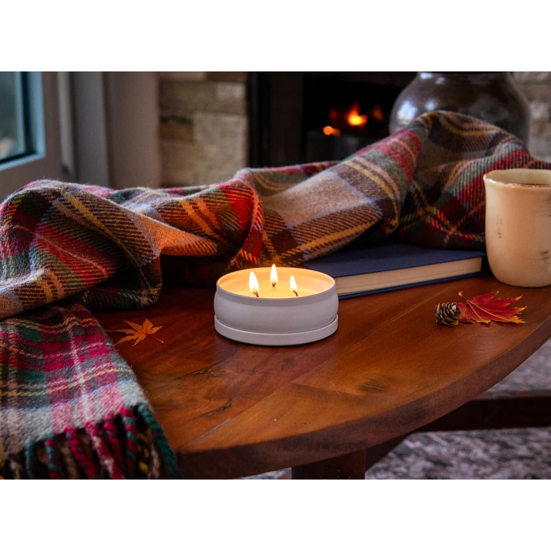 Grow Natural Candle | Flannel + Leaves