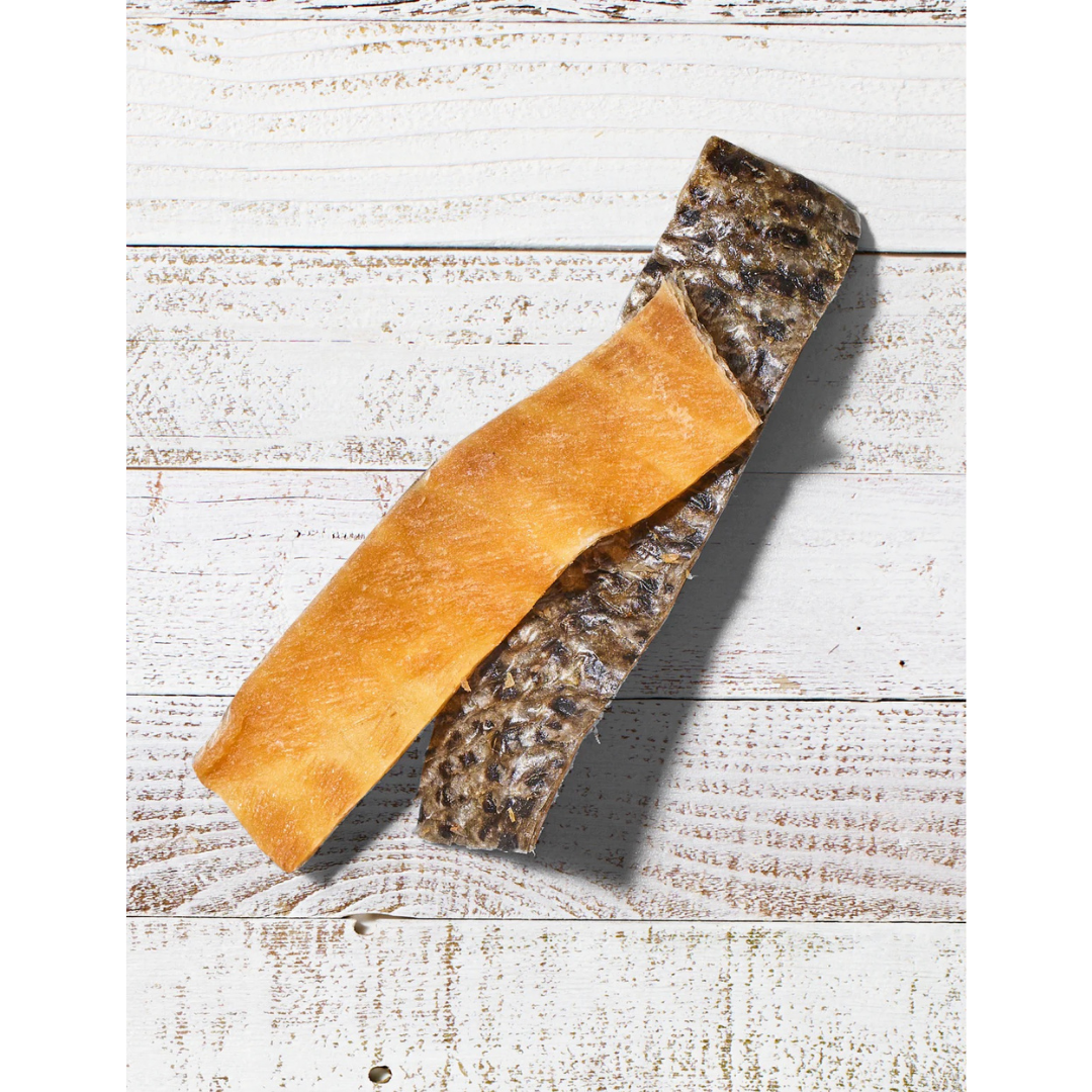 Finfare Freeze Dried Salmon Skin Strips
